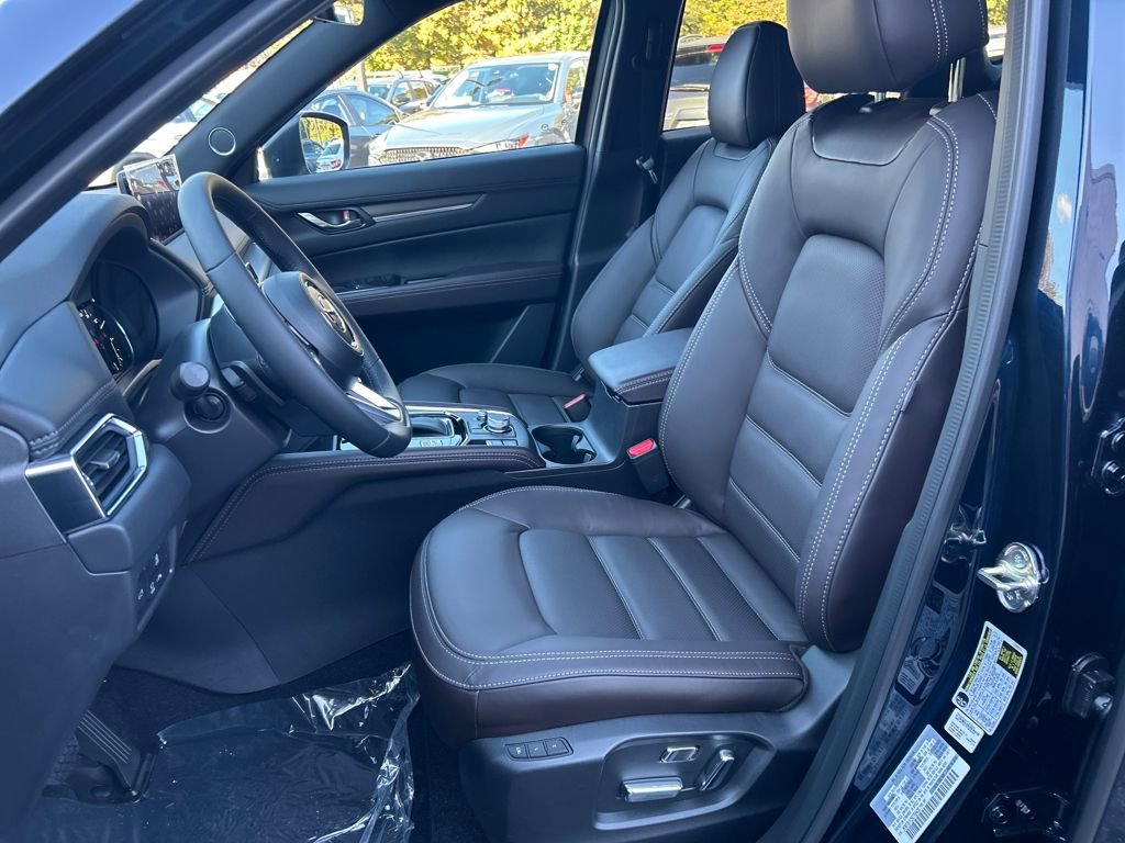 New 2025 MAZDA CX-5 Signature image 14