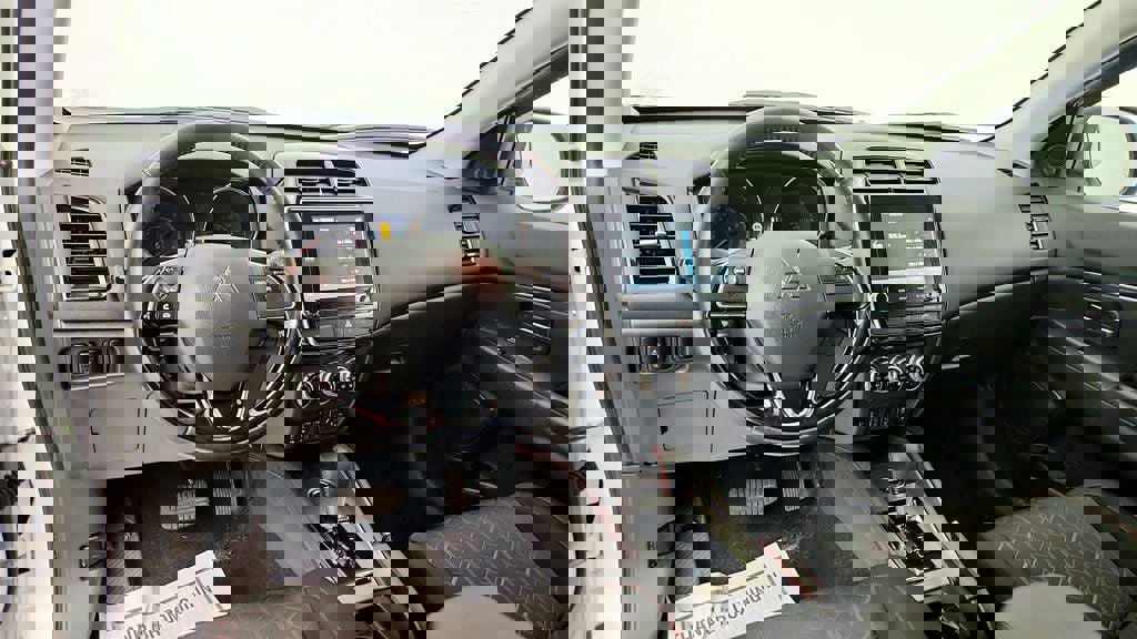 Used 2024 Mitsubishi Outlander Sport AWD image 11