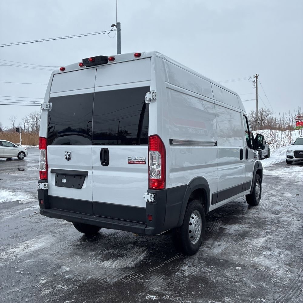 Used 2017 RAM ProMaster 1500 image 3