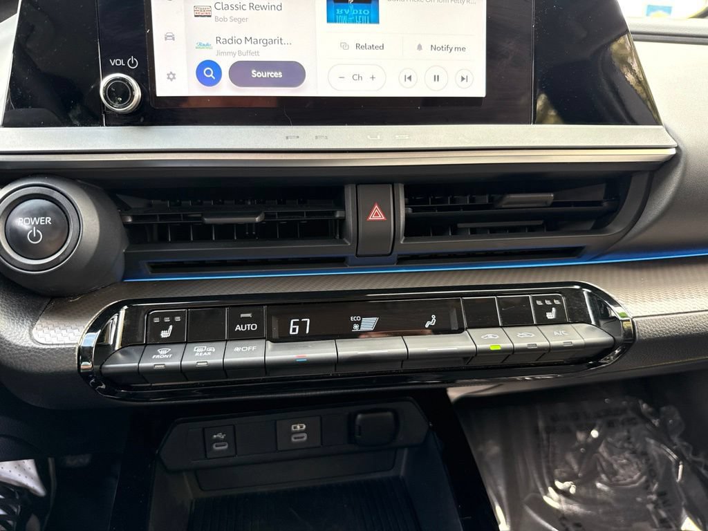 Used 2023 Toyota Prius XLE FWD image 42