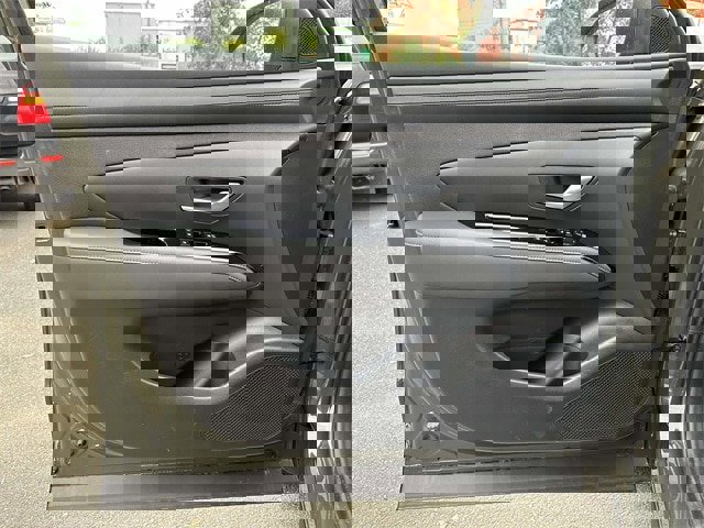 Used 2025 Hyundai Santa Cruz XRT image 18