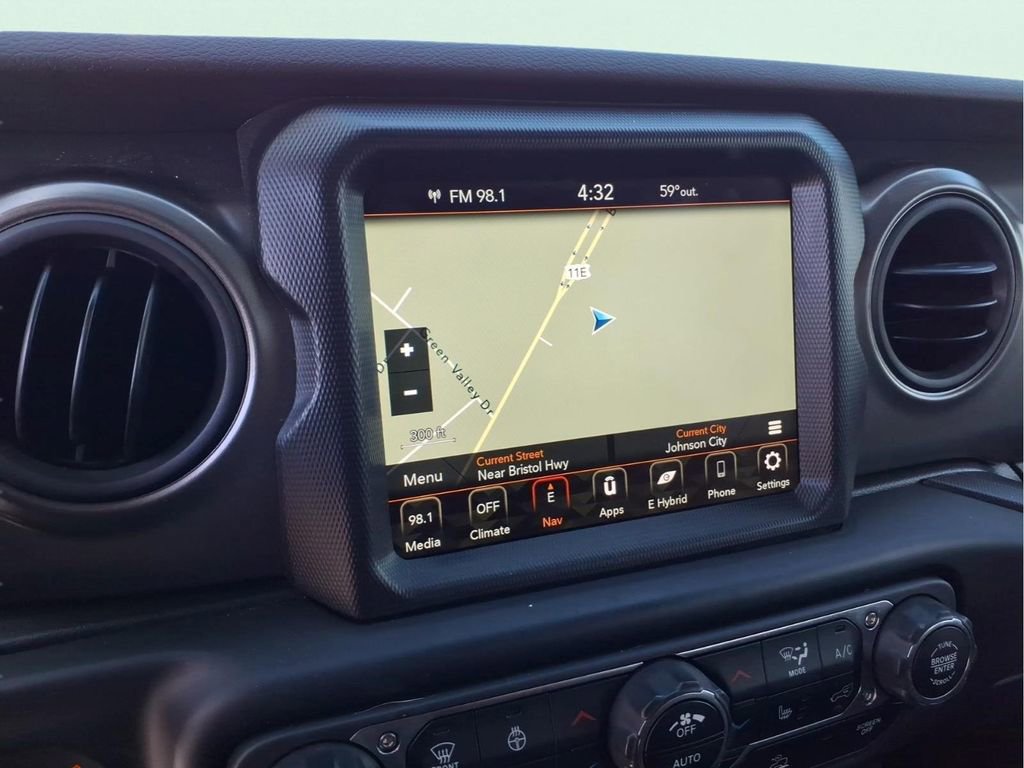 Certified 2023 Jeep Wrangler Unlimited w/ Sun & Screen Package AWD/4WD image 26