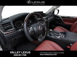 Used 2017 Lexus LX 570 4WD w/ Luxury Package image 10