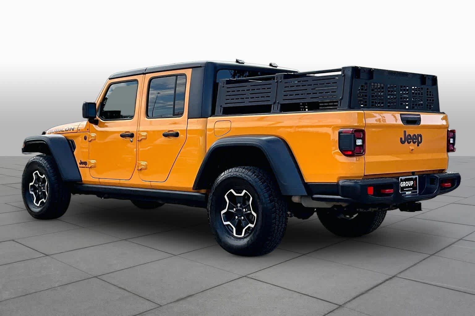 Used 2021 Jeep Gladiator Rubicon AWD/4WD image 11