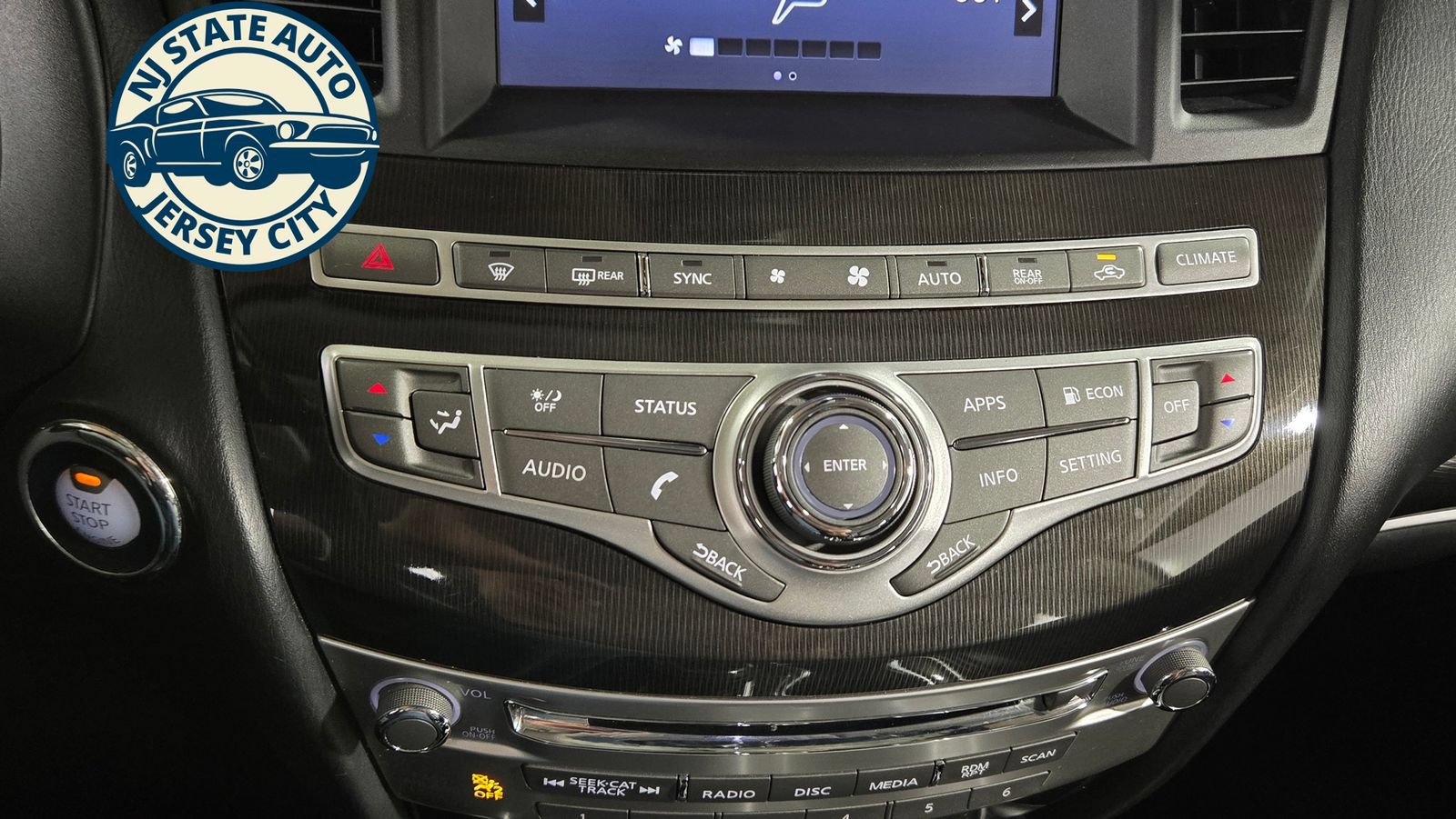 Used 2019 INFINITI QX60 Pure AWD/4WD image 16