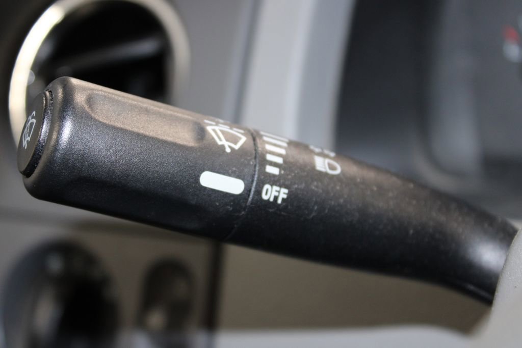 Used 2004 Ford F150 STX image 22