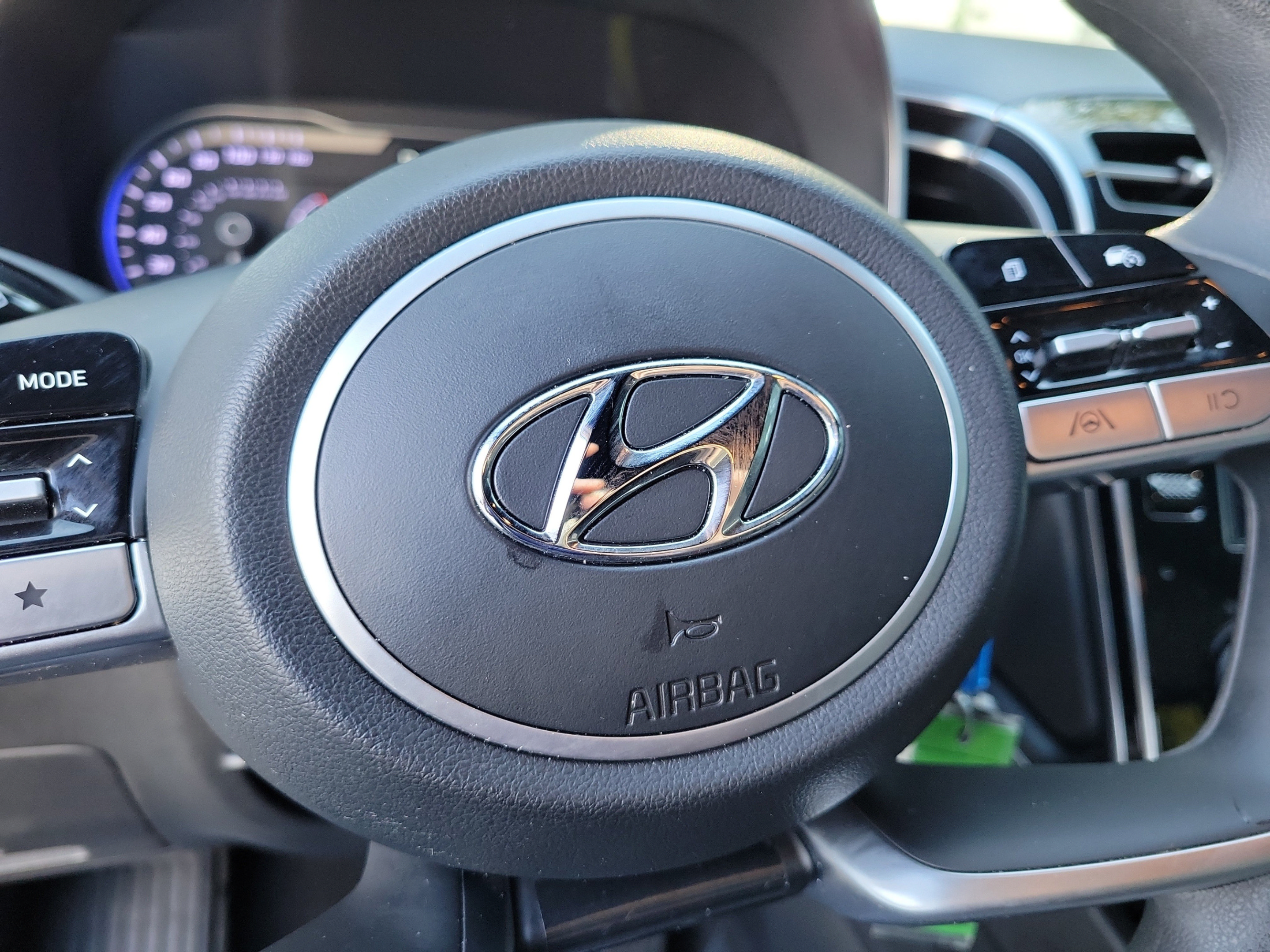 Used 2023 Hyundai Santa Cruz SE FWD image 27