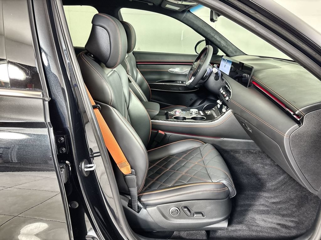 Used 2026 Genesis GV70 3.5T Sport Prestige AWD/4WD image 26