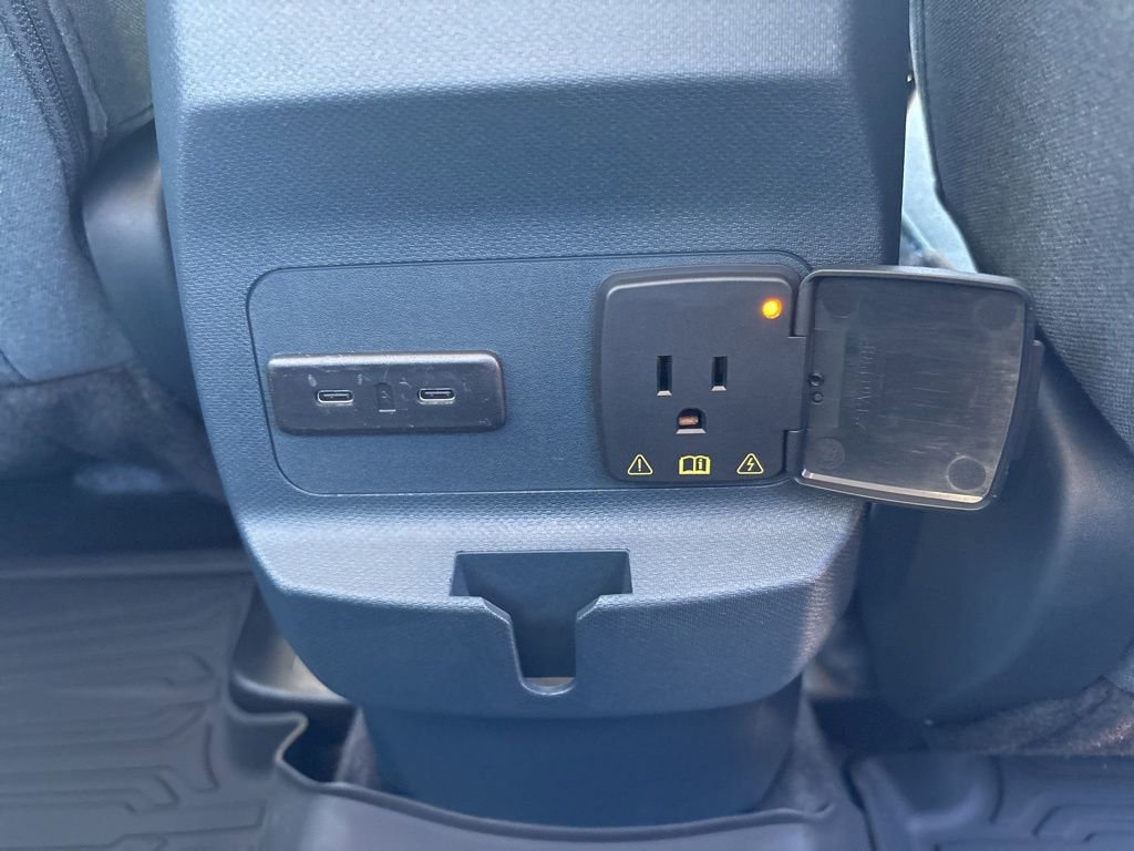 New 2025 Ford Maverick XLT image 27