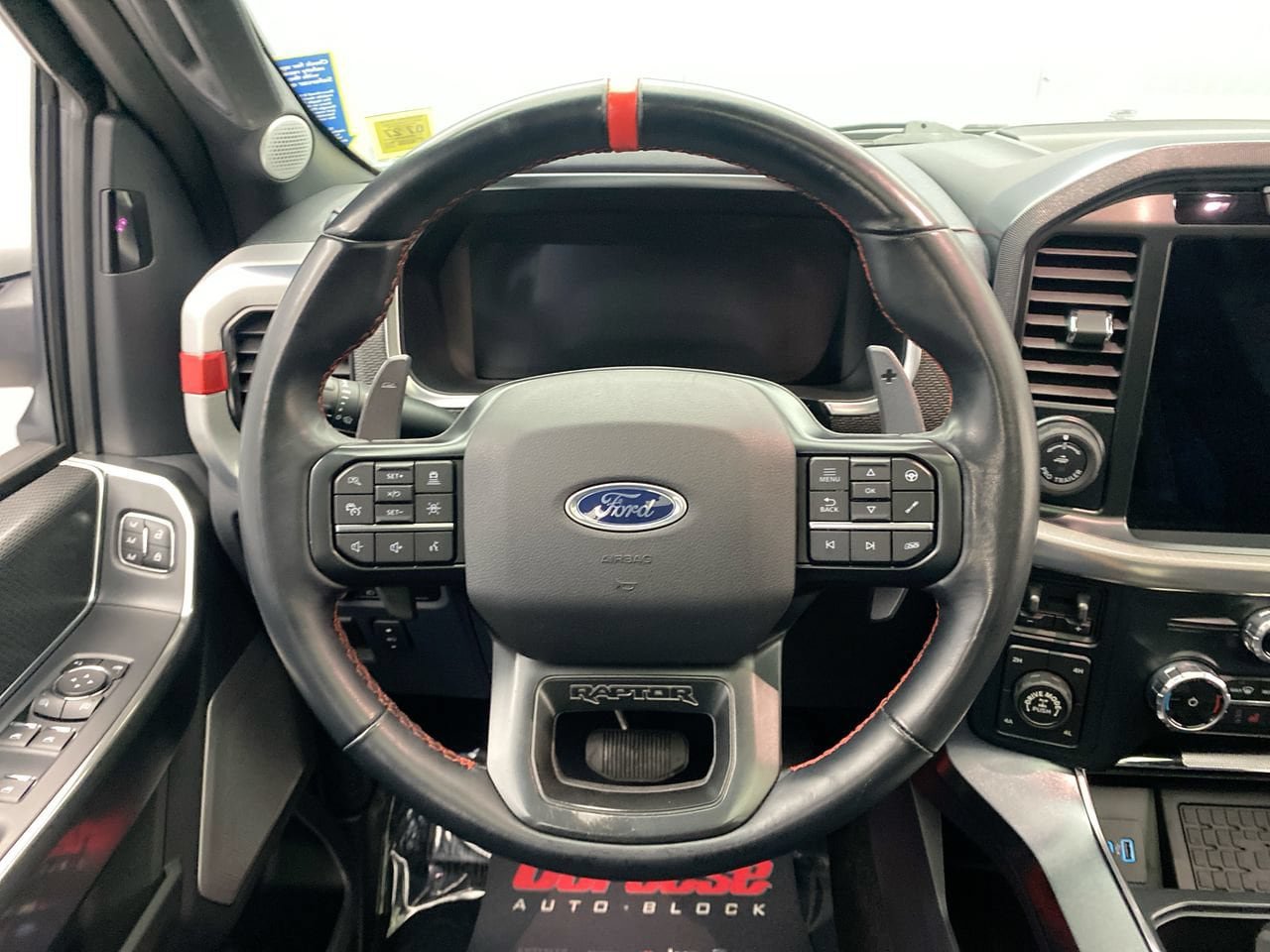 Used 2023 Ford F150 Raptor w/ Raptor 37 Performance Package AWD/4WD image 16
