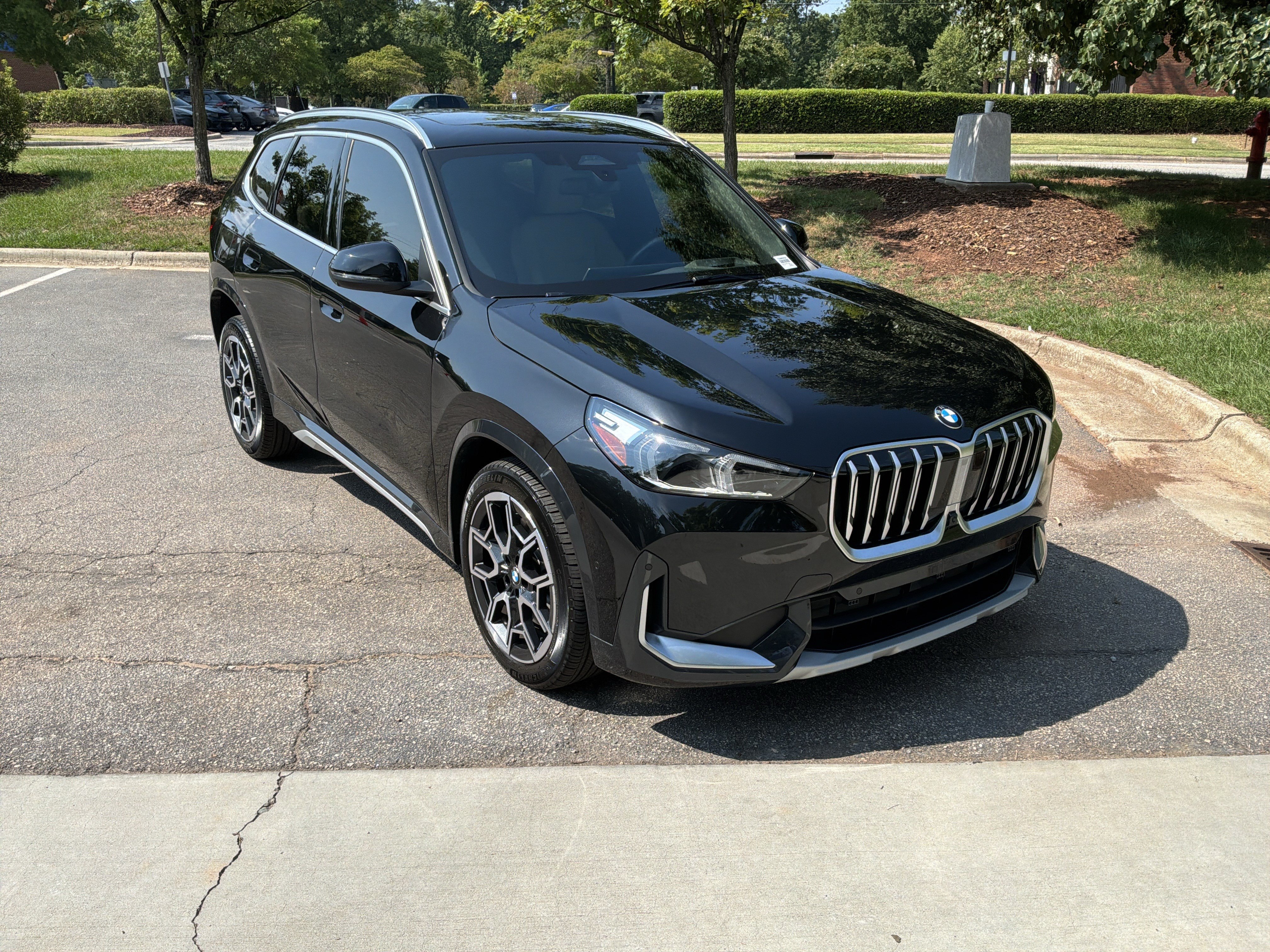Used 2025 BMW X1 xDrive28i w/ Technology Package AWD/4WD image 2