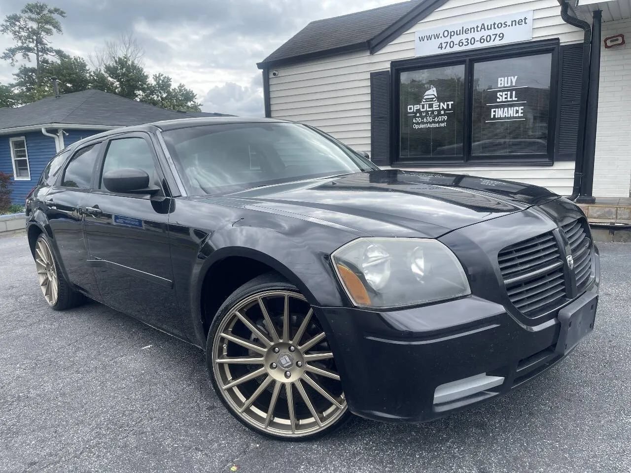 Used 2006 Dodge Magnum SE RWD image 1