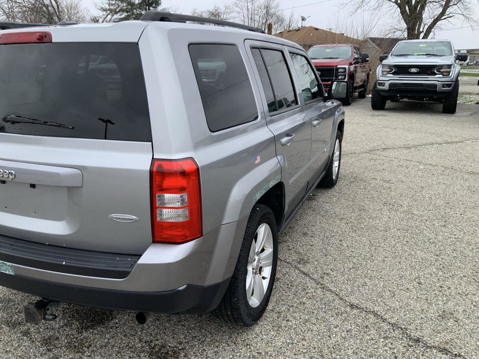 Used 2014 Jeep Patriot Latitude image 13