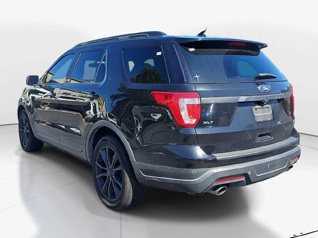 Used 2019 Ford Explorer XLT w/ Equipment Group 202A FWD image 5