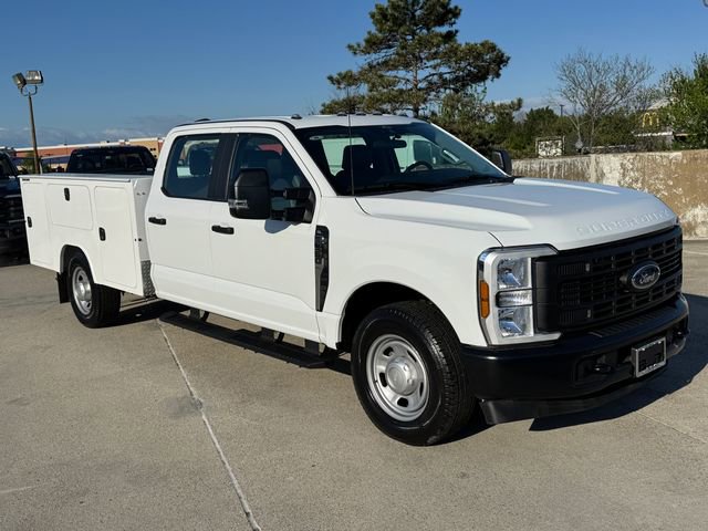 Used 2024 Ford F350 XL RWD image 3