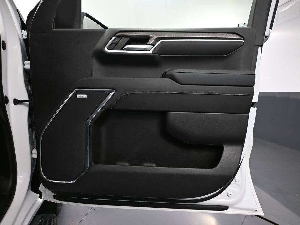 Used 2023 Chevrolet Silverado 1500 LTZ image 51