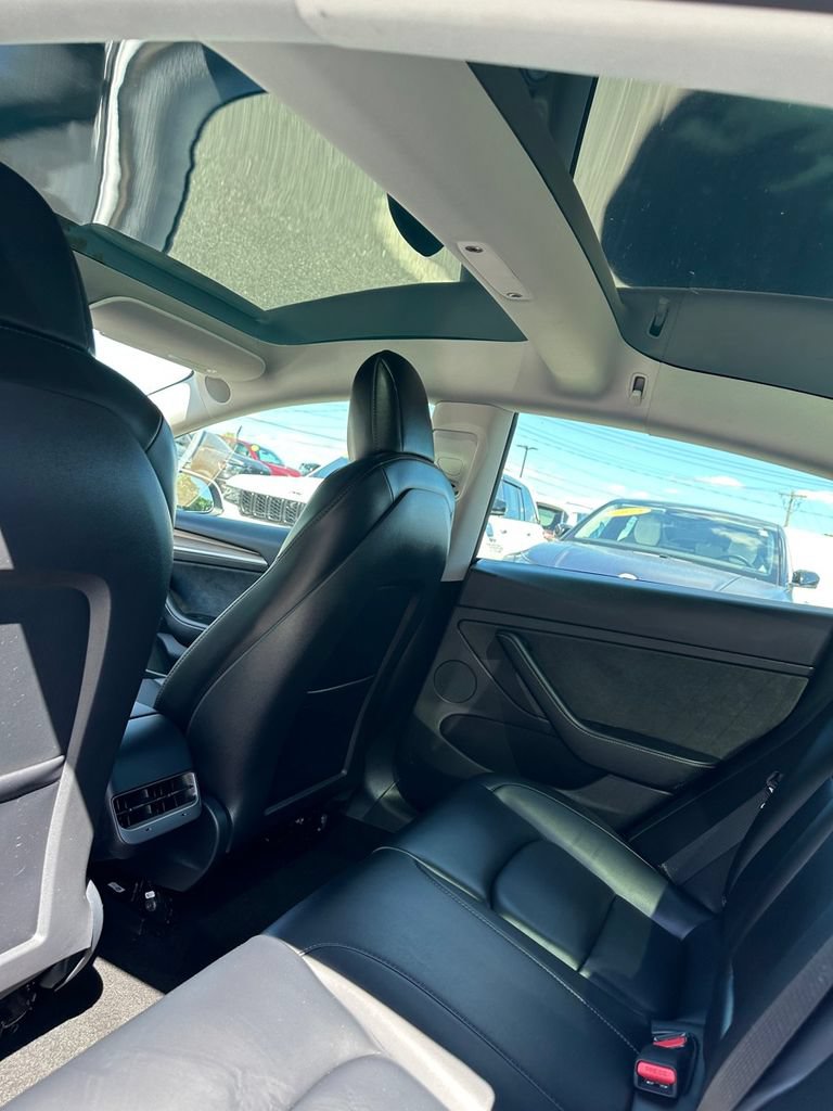 Used 2022 Tesla Model 3 Performance AWD/4WD image 21