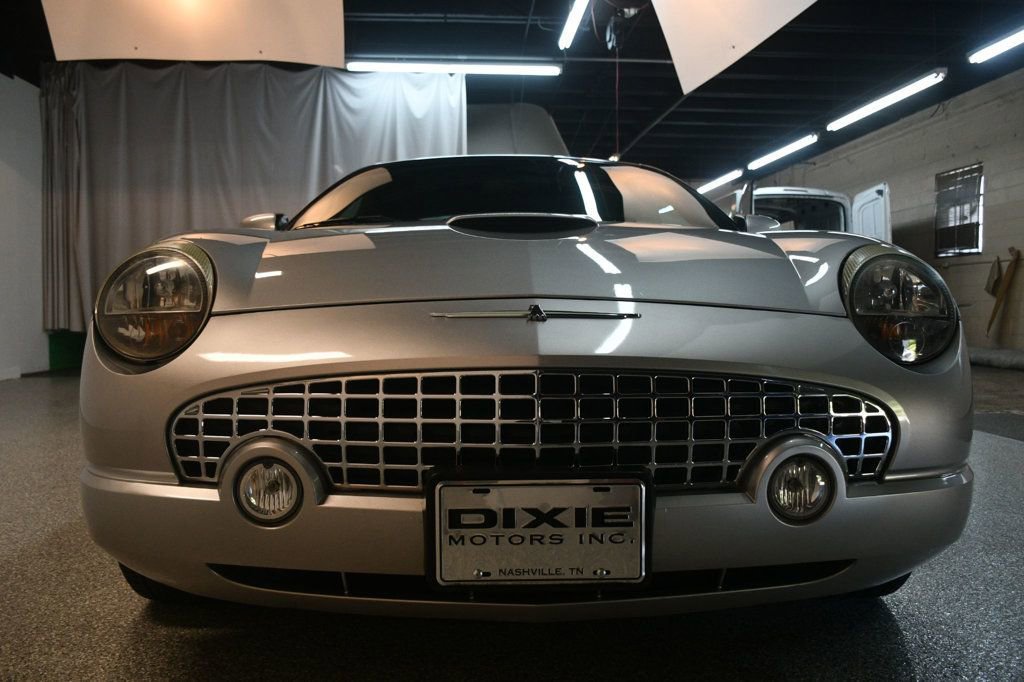 Used 2004 Ford Thunderbird RWD image 15
