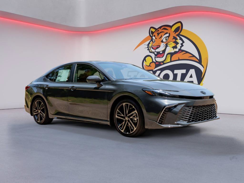 New 2026 Toyota Camry XSE FWD image 3