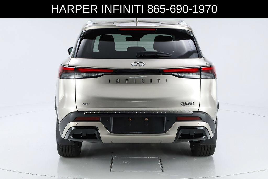 Used 2023 INFINITI QX60 Luxe w/ Vision Package AWD/4WD image 9