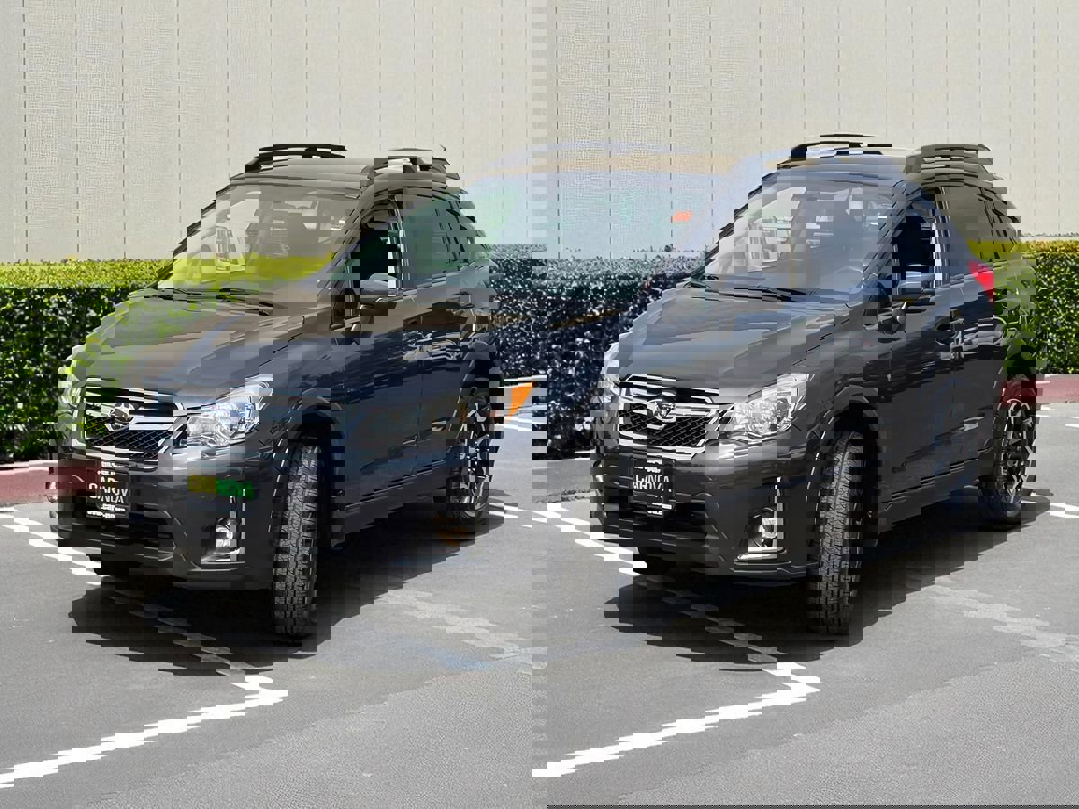 Used 2017 Subaru Crosstrek 2.0i Limited image 6