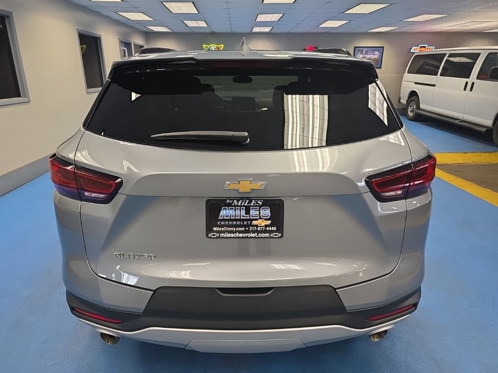 Certified 2024 Chevrolet Blazer LT w/ Convenience Package FWD image 7