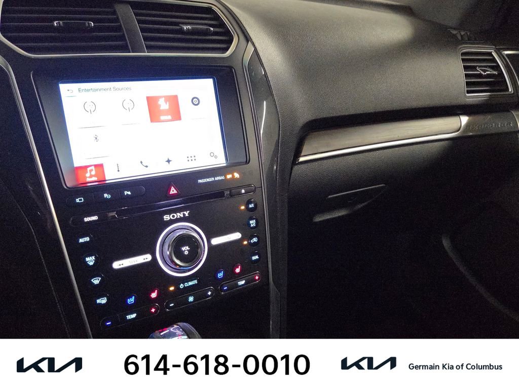 Used 2017 Ford Explorer Limited w/ Equipment Group 301A FWD image 25