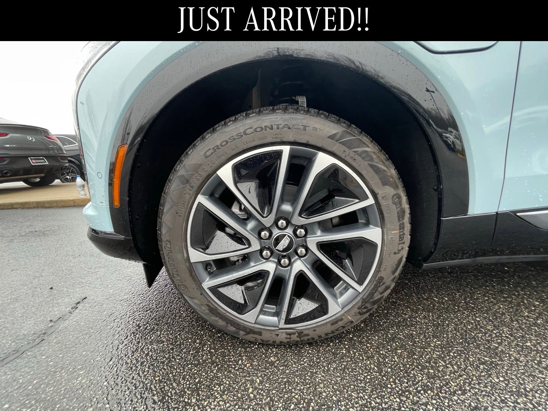 Used 2025 Cadillac Optiq Sport 1 image 5