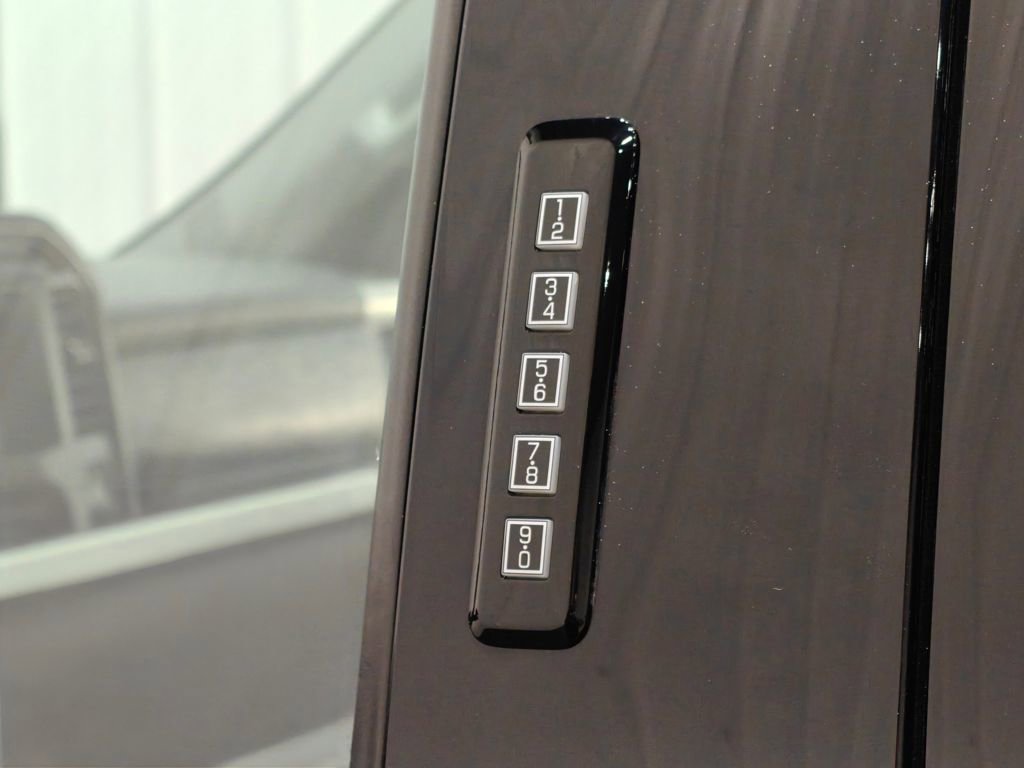 Used 2021 Ford F150 XLT w/ Equipment Group 301A Mid image 9