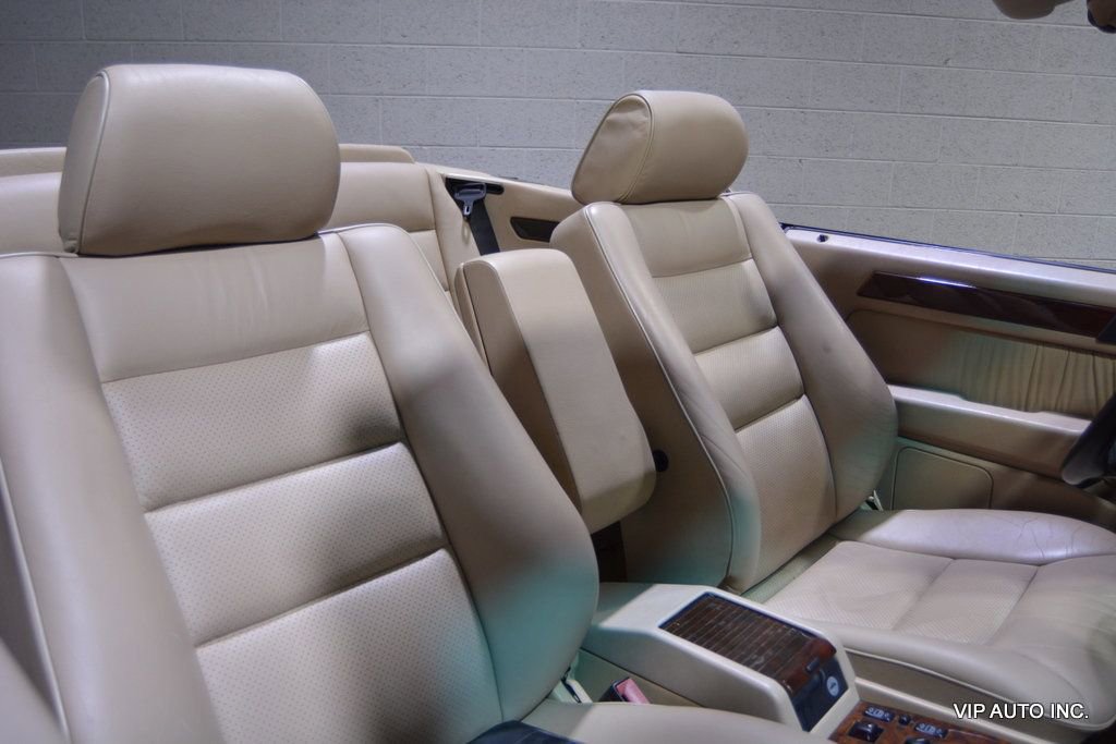 Used 1995 Mercedes-Benz E 320 Convertible image 26