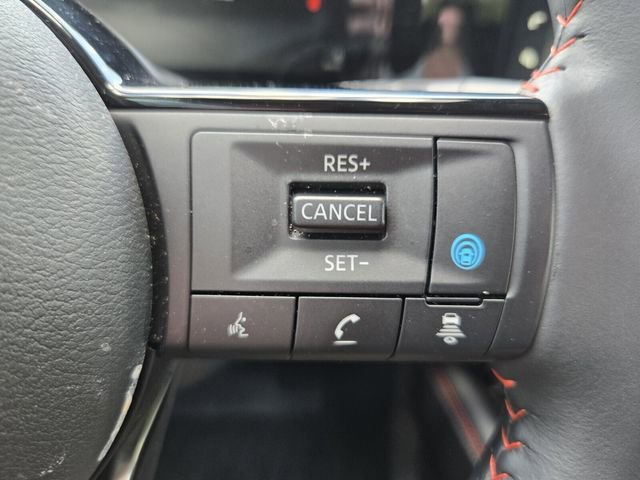 Used 2025 Nissan Kicks SR image 26