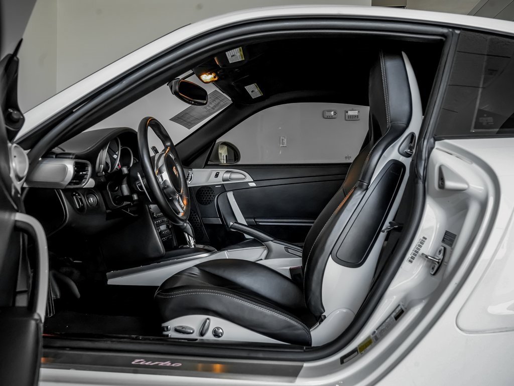 Used 2011 Porsche 911 Turbo image 4