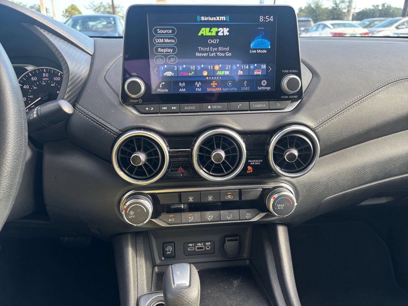 Used 2025 Nissan Sentra SV FWD image 16