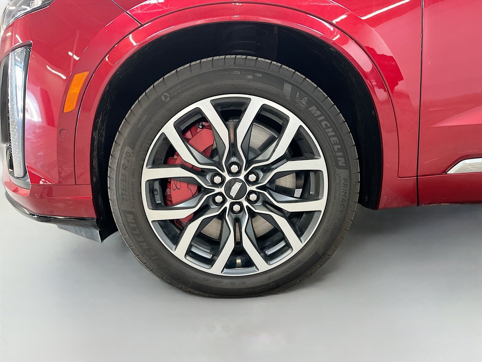 Used 2025 Cadillac XT6 Sport w/ Technology Package AWD/4WD image 34