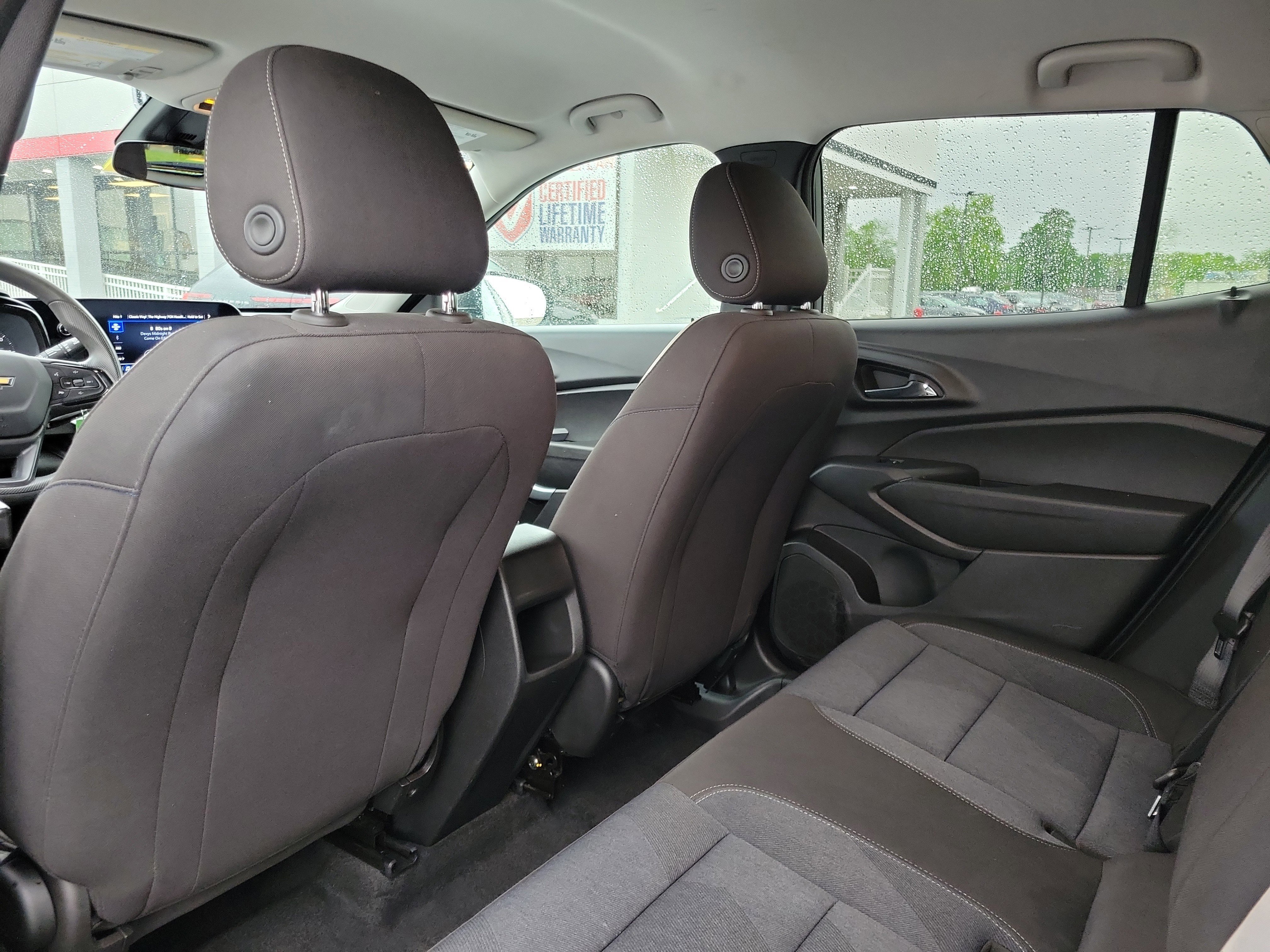 Used 2024 Chevrolet Trax LS w/ Driver Confidence Package FWD image 14