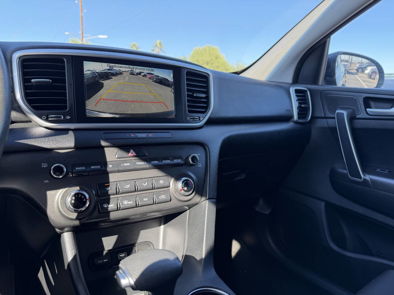 Used 2021 Kia Sportage LX image 22