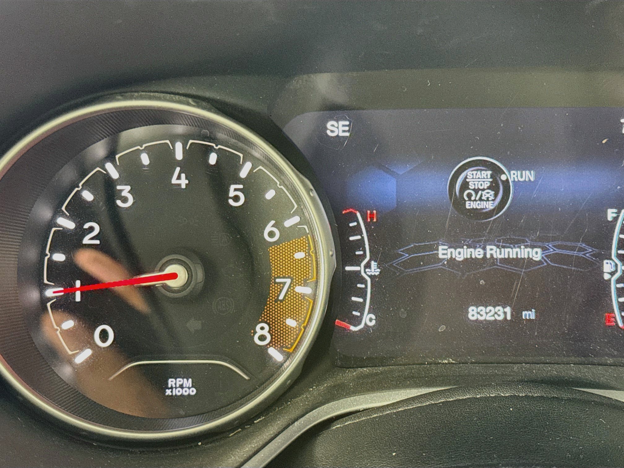 Used 2018 Jeep Compass Latitude w/ Popular Equipment Group AWD/4WD image 12