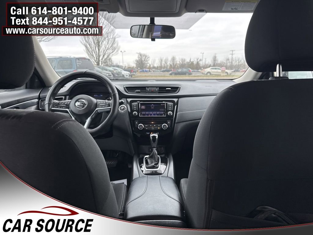 Used 2018 Nissan Rogue SV w/ Premium Package image 13
