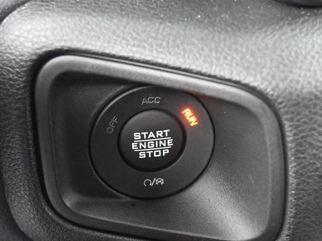 Used 2025 Jeep Wrangler Sport S image 20