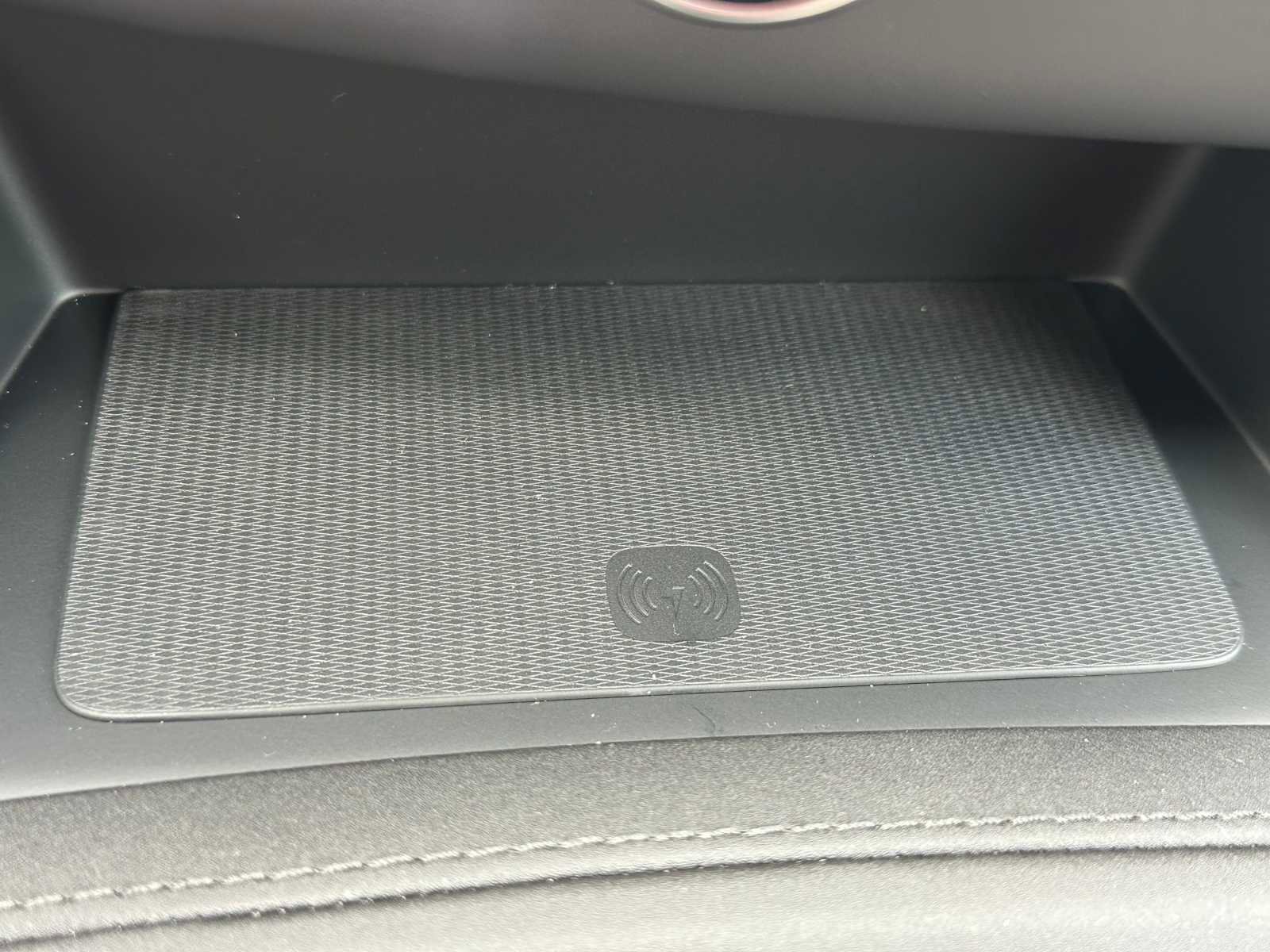 New 2026 Volvo XC90 T8 Plus image 35