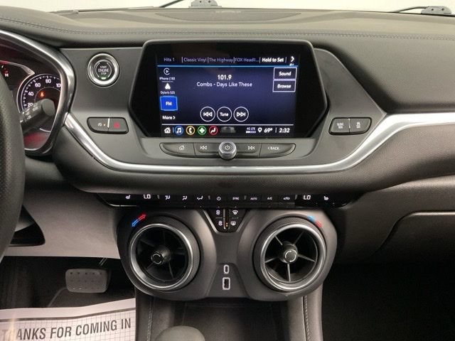 Used 2021 Chevrolet Blazer LT FWD image 15