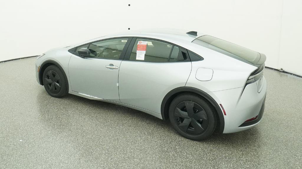 New 2026 Toyota Prius SE image 11