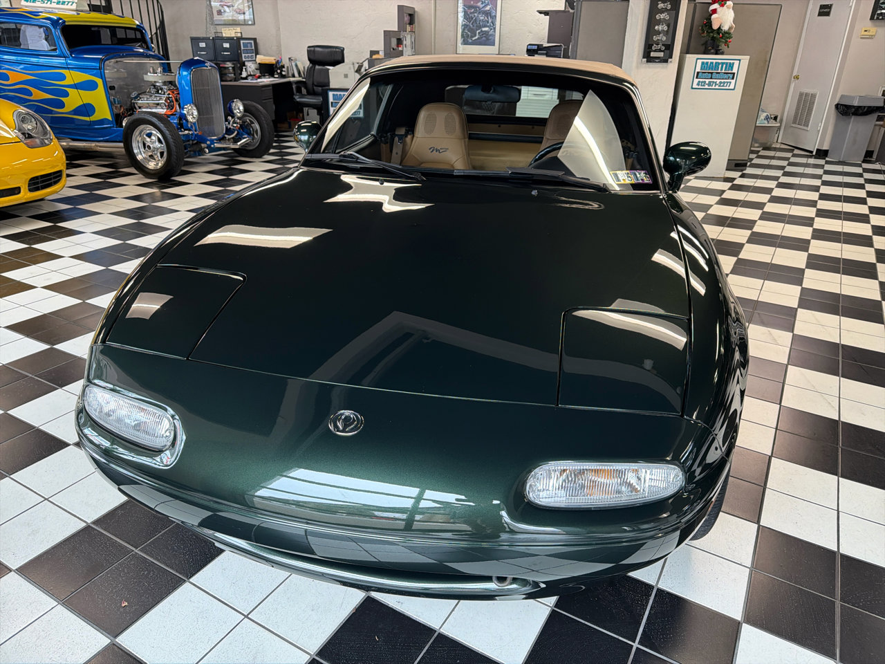 Used 1997 MAZDA MX-5 Miata M-Edition image 3