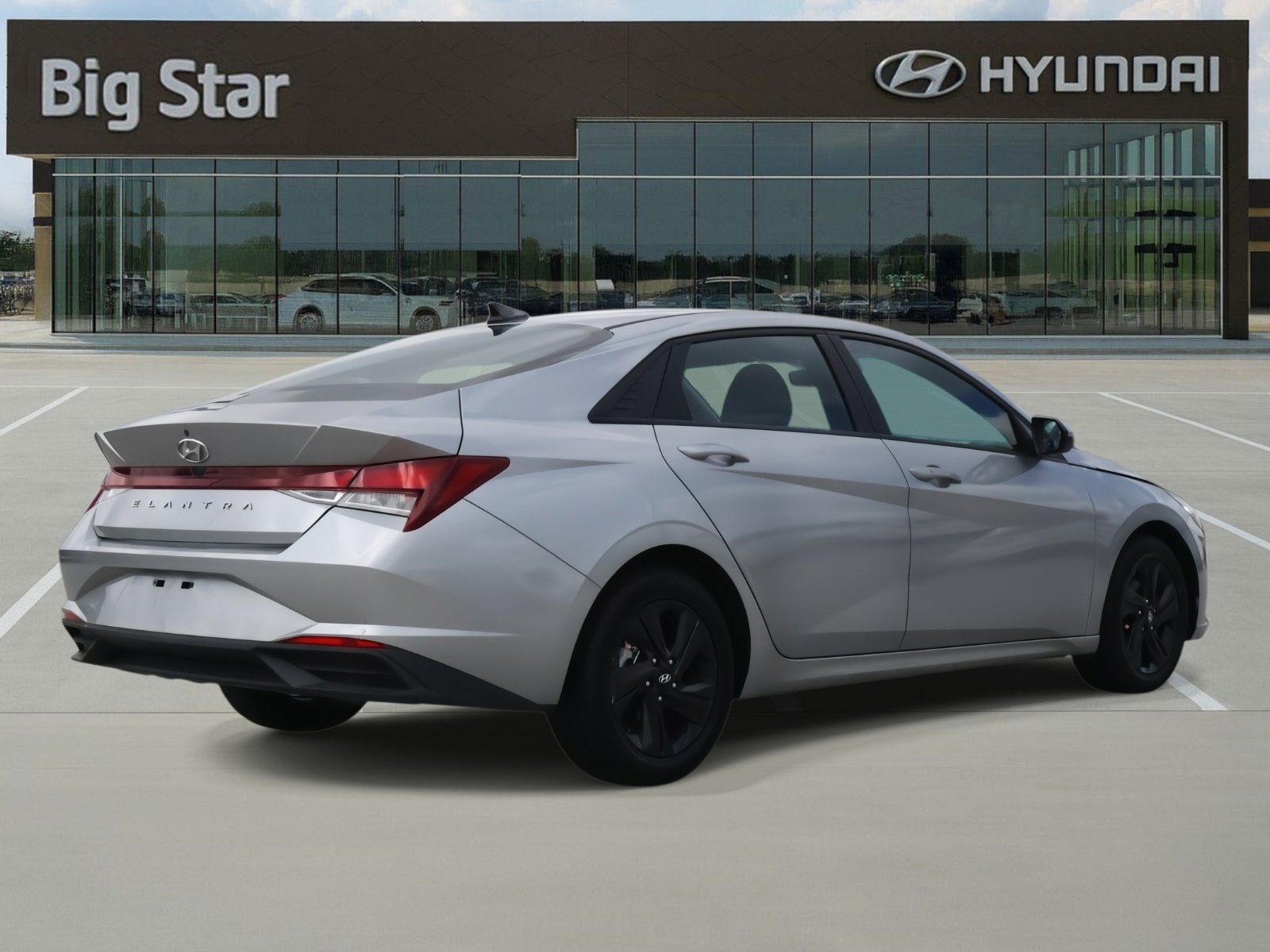 Used 2021 Hyundai Elantra SEL image 4
