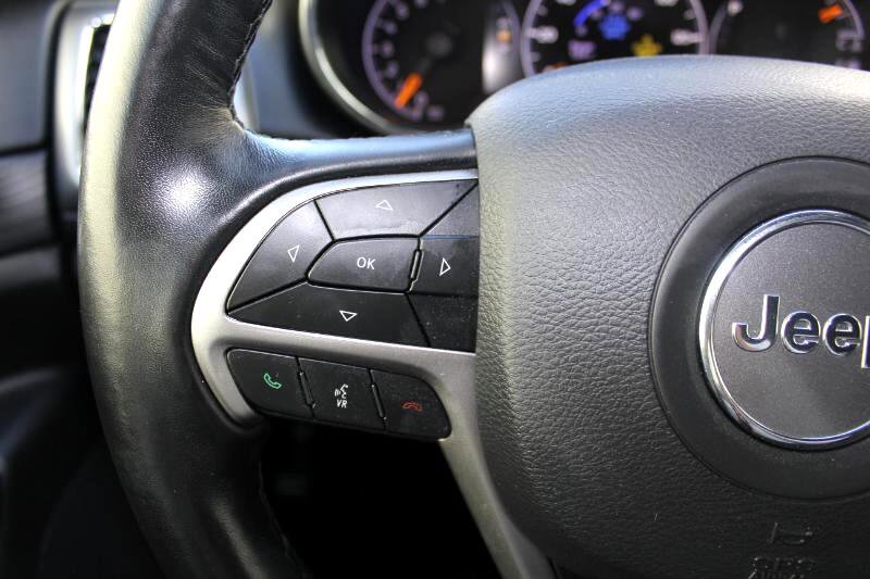 Used 2020 Jeep Grand Cherokee Altitude image 28