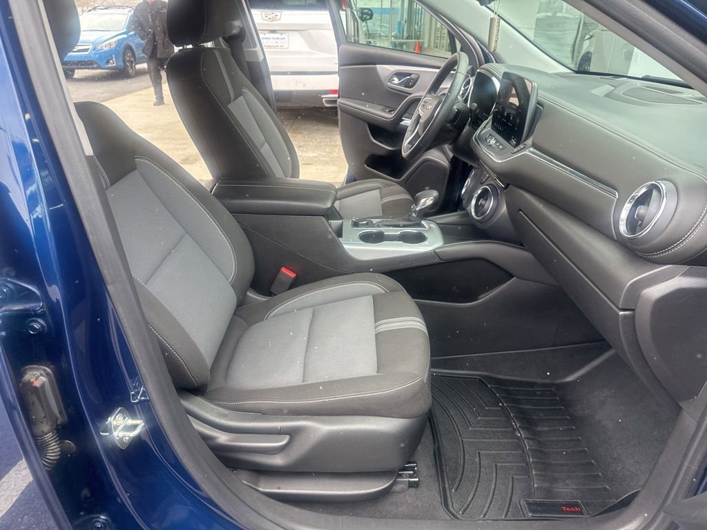 Used 2023 Chevrolet Blazer LT image 25