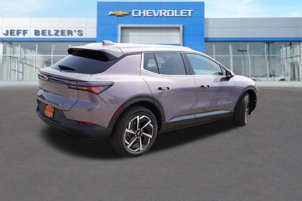 New 2026 Chevrolet Equinox EV LT AWD/4WD image 3