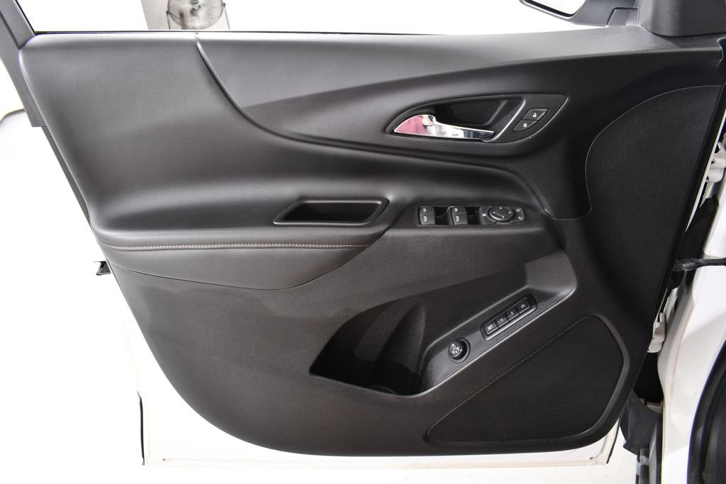 Used 2018 Chevrolet Equinox Premier AWD/4WD image 25