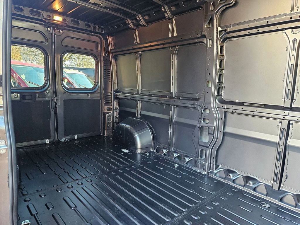 New 2026 RAM ProMaster 2500 FWD image 17