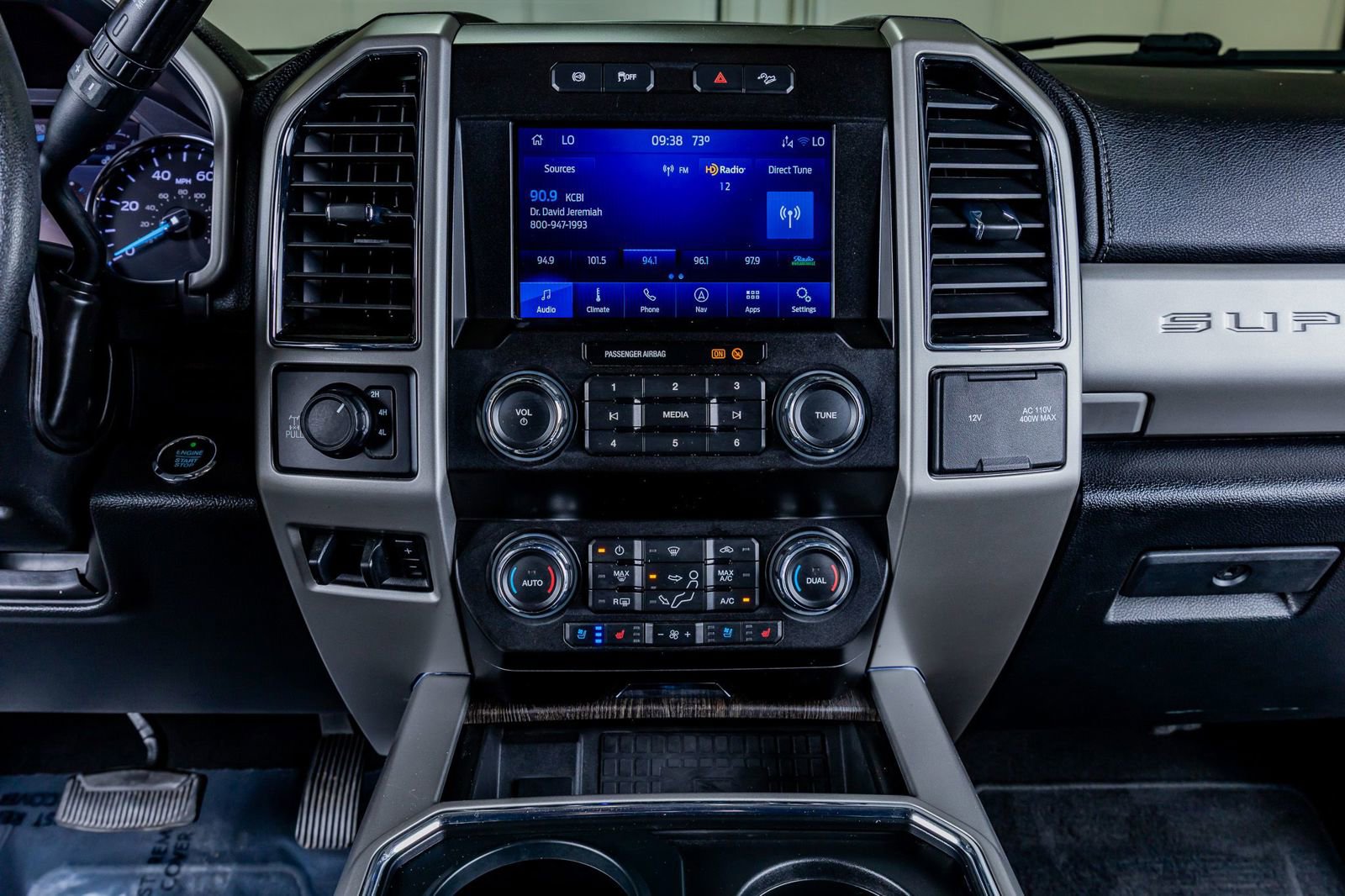 Used 2021 Ford F250 Lariat w/ Lariat Ultimate Package AWD/4WD image 22